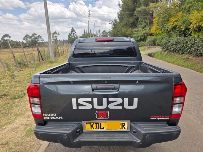2023 Isuzu Dmax double cab