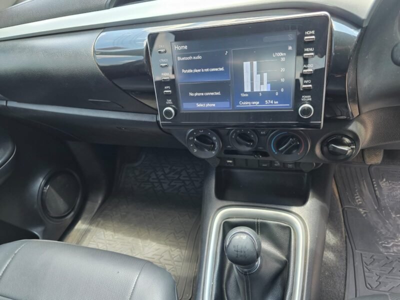 2021 Toyota hilux dcab pickup