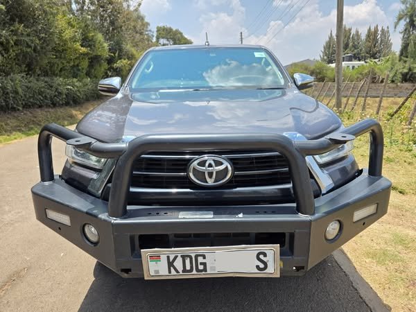 2021 Toyota hilux dcab pickup