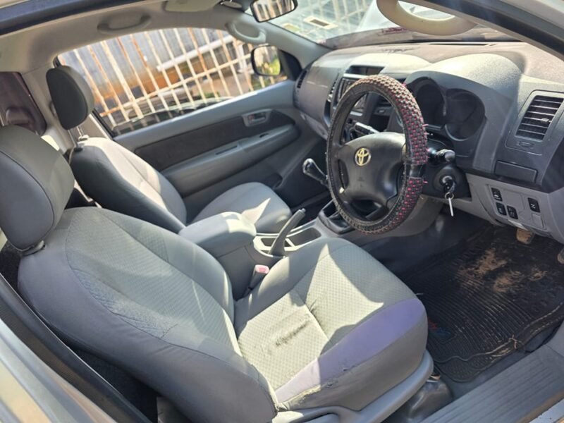 2012 Toyota hilux Pickup