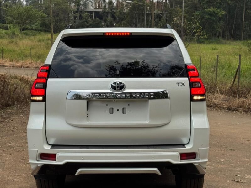 2018 TOYOTA LANDCRUISER PRADO TX