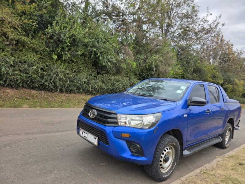 2016 Toyota hilux dcab pickup revo