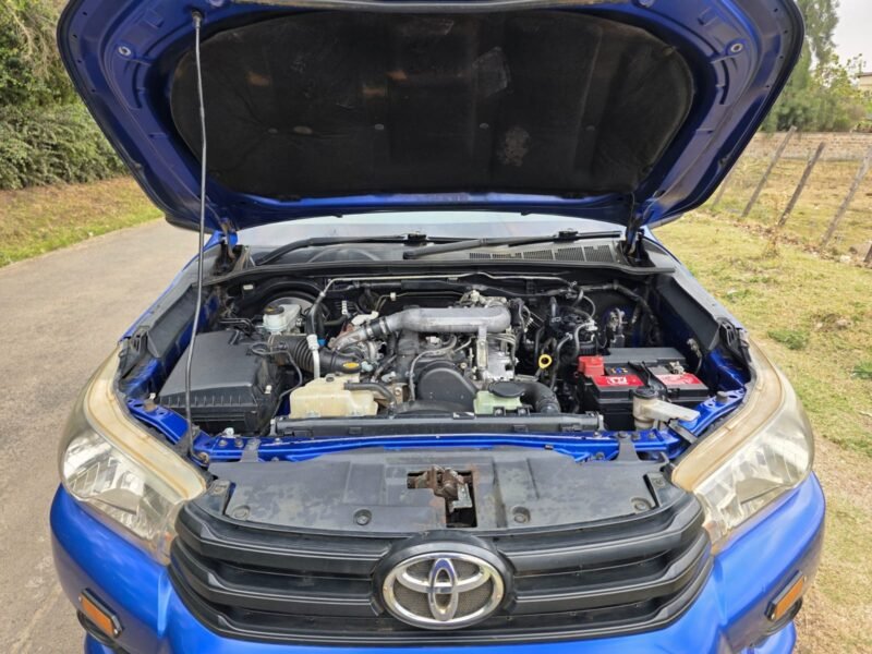 2016 Toyota hilux dcab pickup revo
