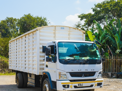 2021 Fuso F1 FRR