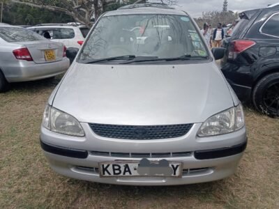 2000 Toyota Spacio
