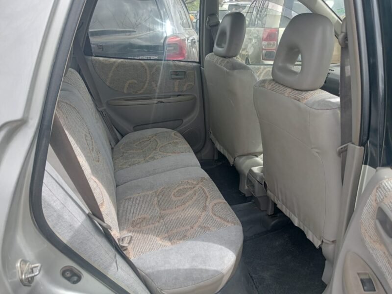 2000 Toyota Spacio