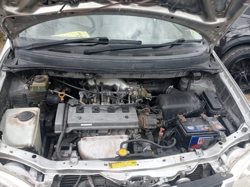 2000 Toyota Spacio