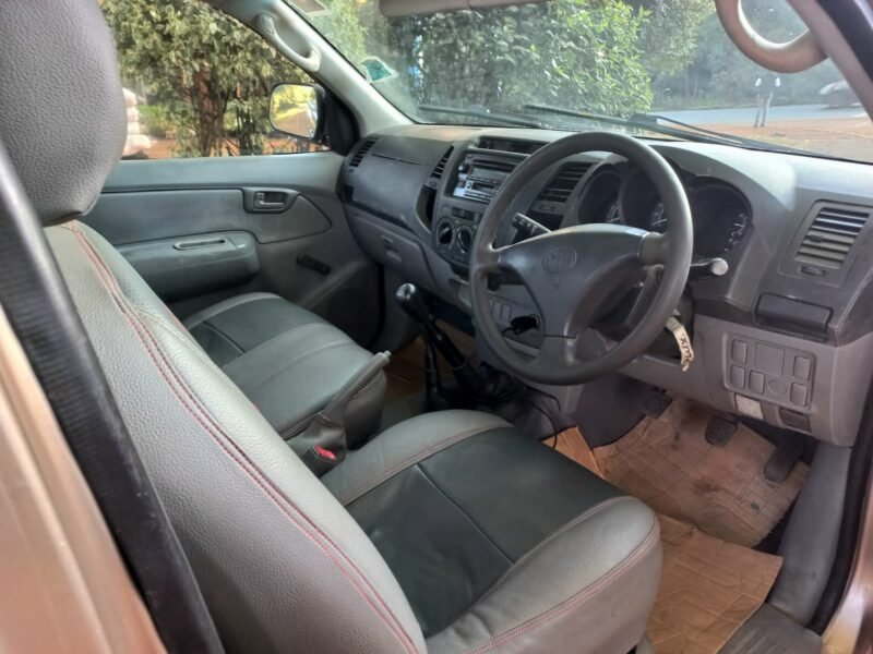 2011 Toyota Hilux