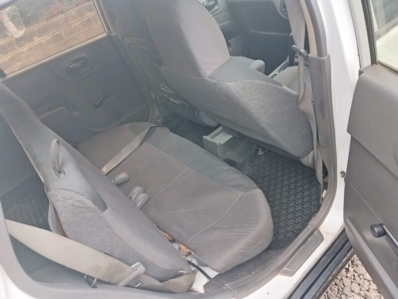 2009 NISSAN Ad Van