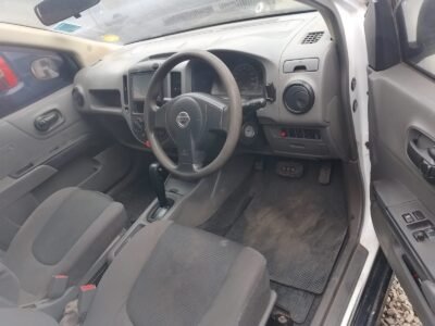 2009 NISSAN Ad Van