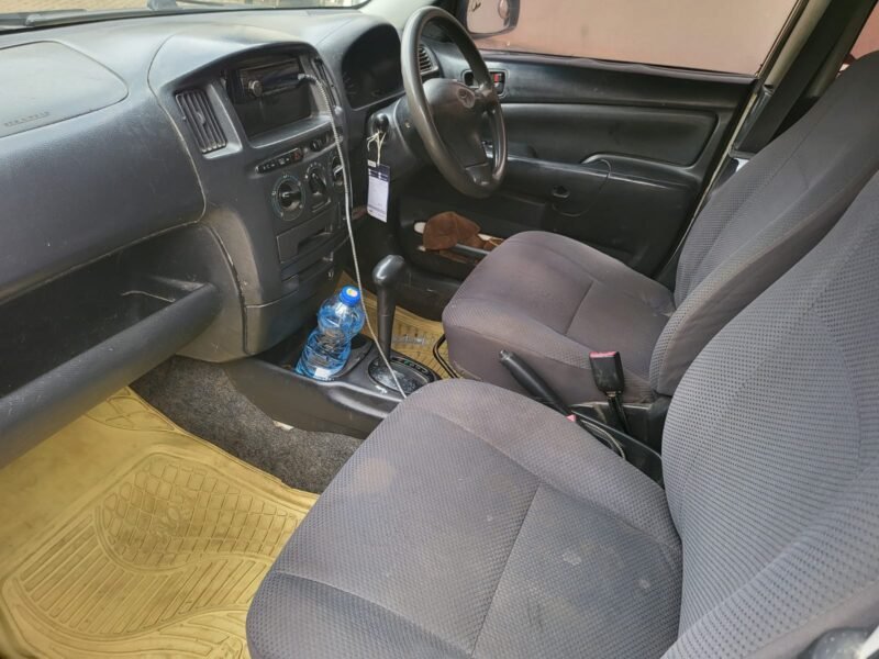 2010 Toyota probox