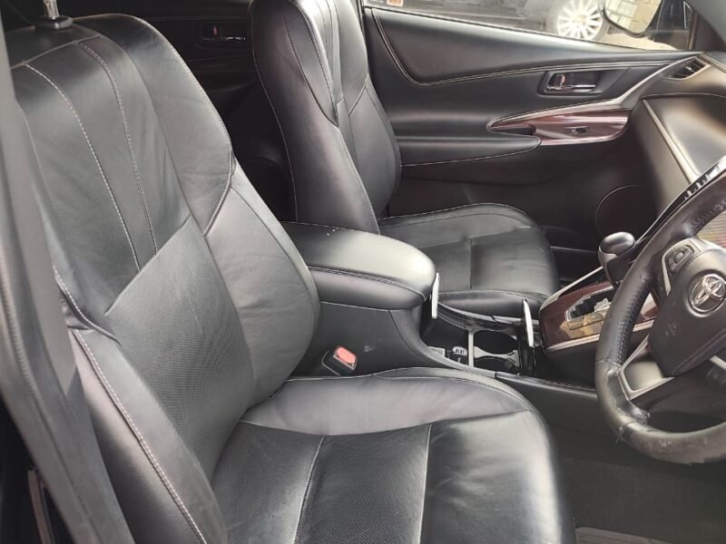 2016 Toyota Harrier